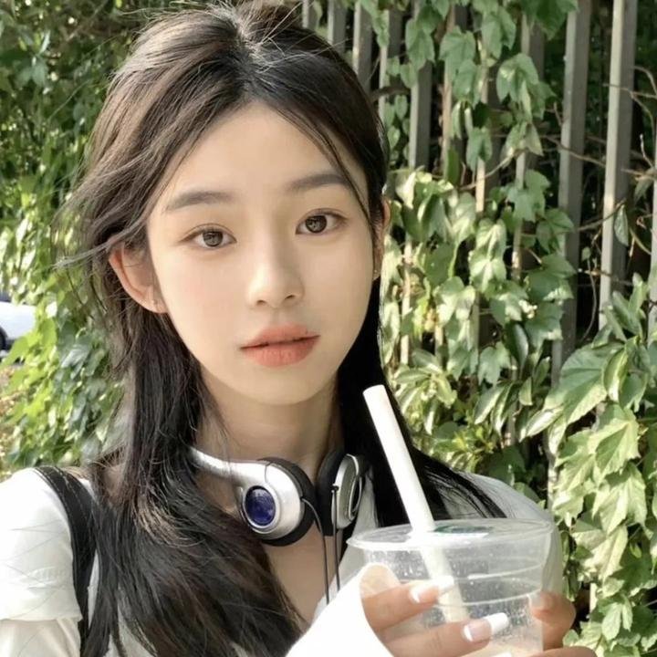 热情花招:当女孩遇上男孩